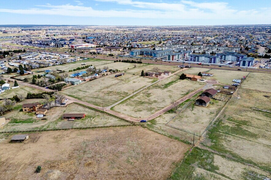 6135 Templeton Gap Rd, Colorado Springs, CO for sale - Primary Photo - Image 1 of 1