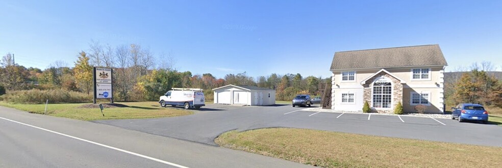 196 W Moorestown Rd, Wind Gap, PA for lease - Building Photo - Image 2 of 14