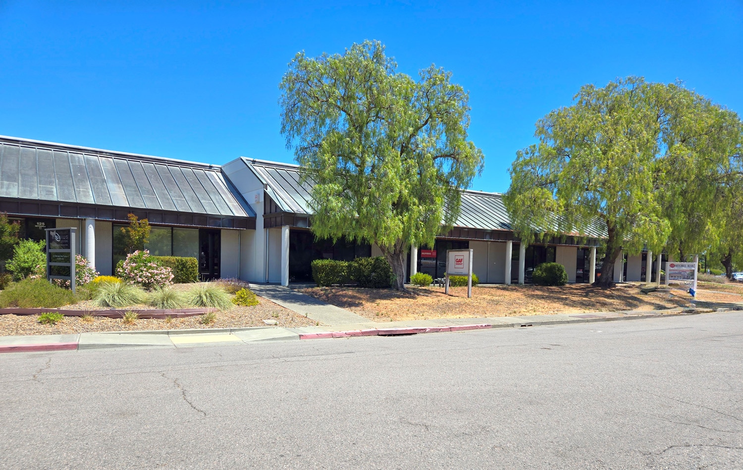 125 Mitchell Blvd, San Rafael, CA for lease Building Photo- Image 1 of 2