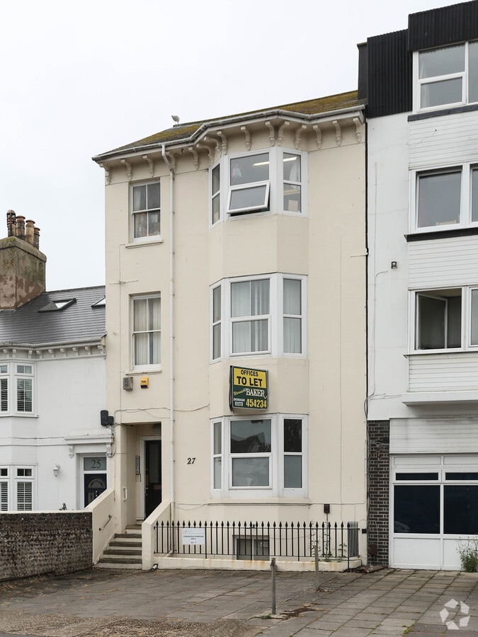 27 Buckingham Rd, Shoreham By Sea, BN43 5UA