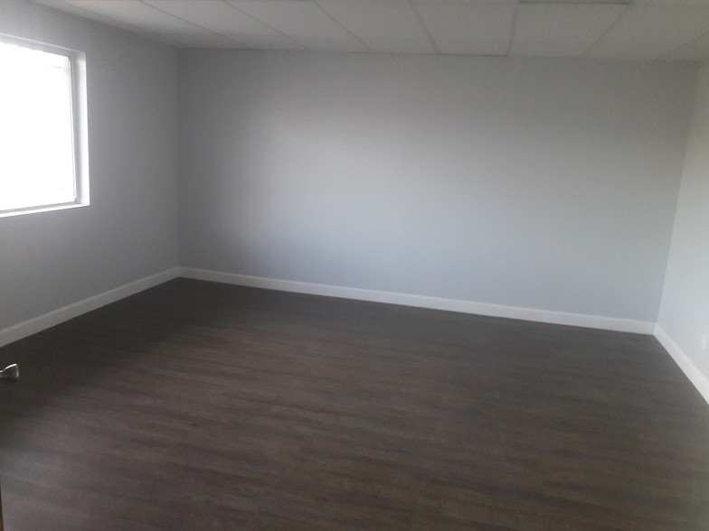 836-840 N Broadway St, Los Angeles, CA for lease - Interior Photo - Image 3 of 5