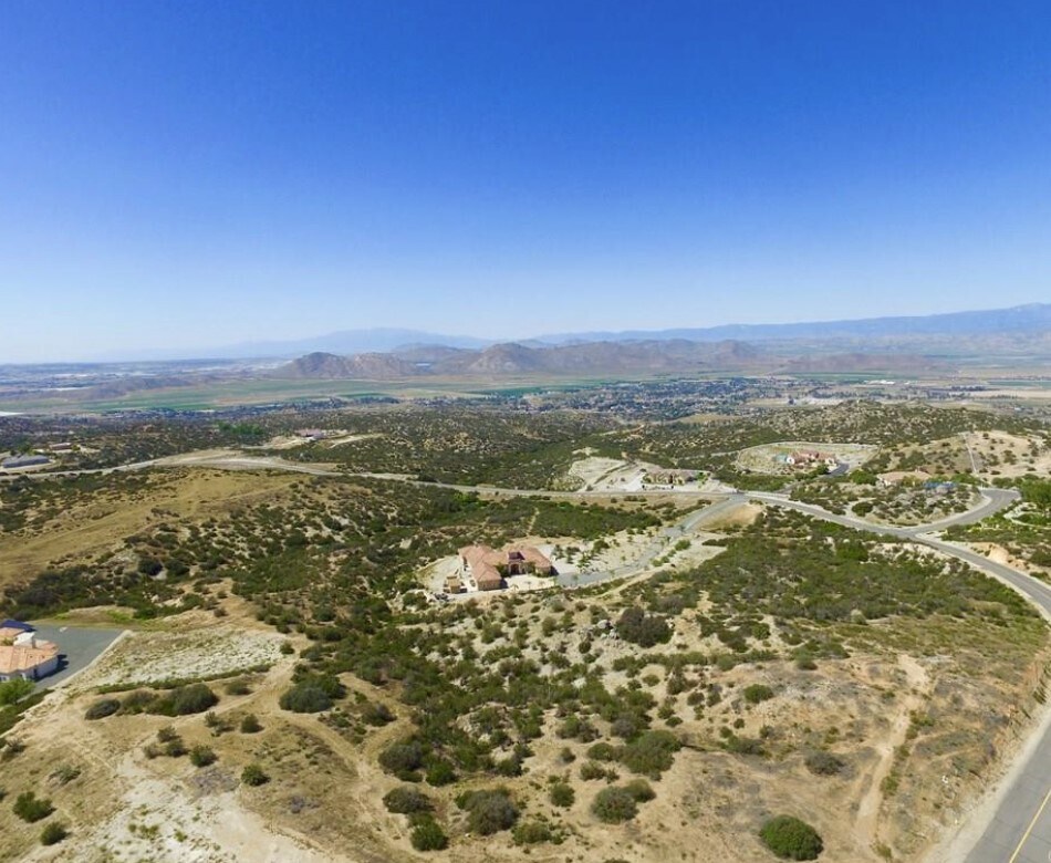 View Photo