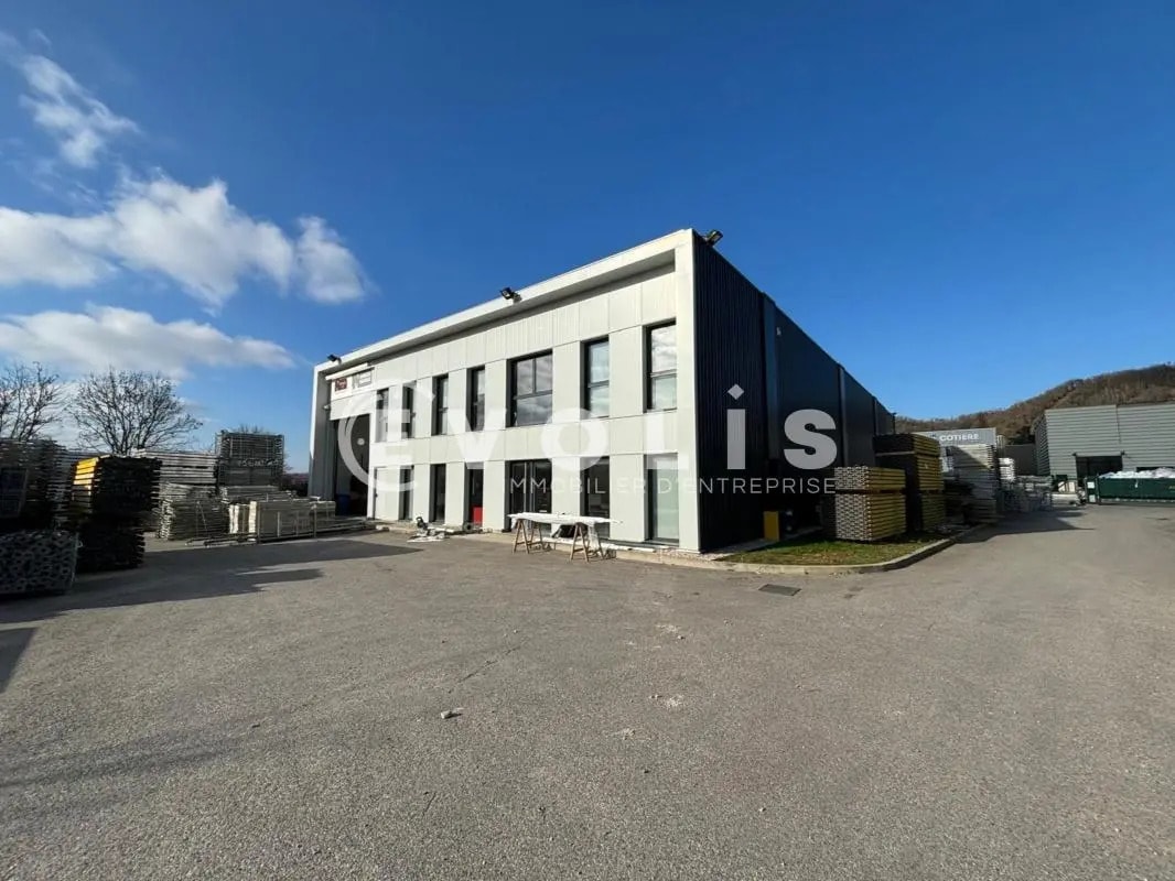 Flex in La Boisse for lease Building Photo- Image 1 of 16