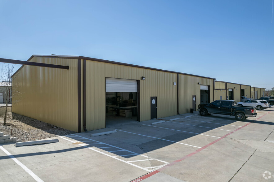 5140 Dexham Rd, Rowlett, TX for lease - Building Photo - Image 2 of 4