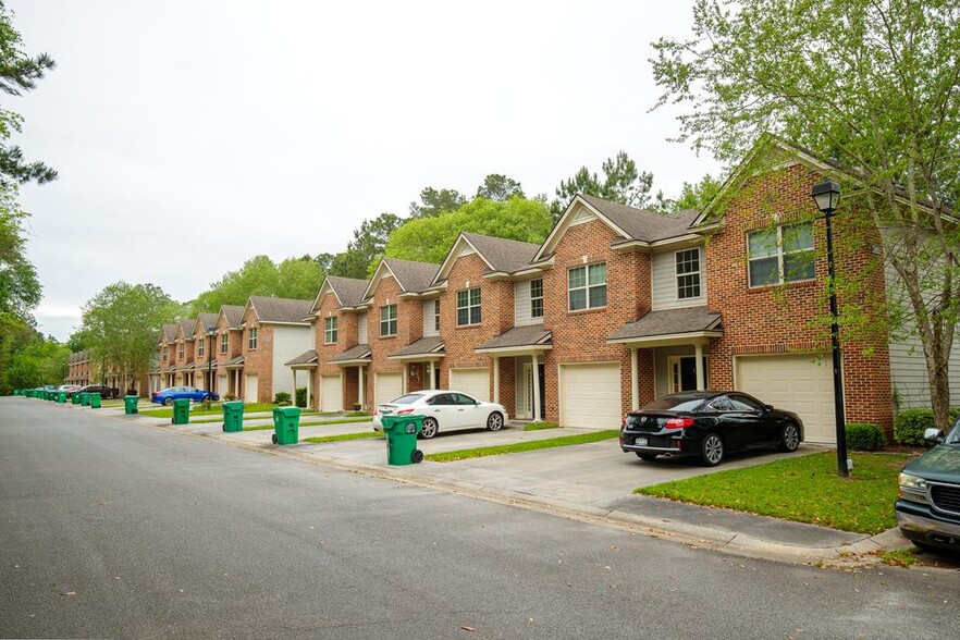 3400 N Barack Obama Blvd, Valdosta, GA for sale - Primary Photo - Image 1 of 1