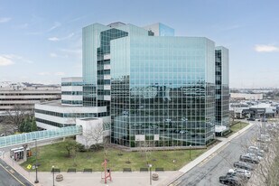 500 Plaza Dr, Secaucus NJ - Life Science