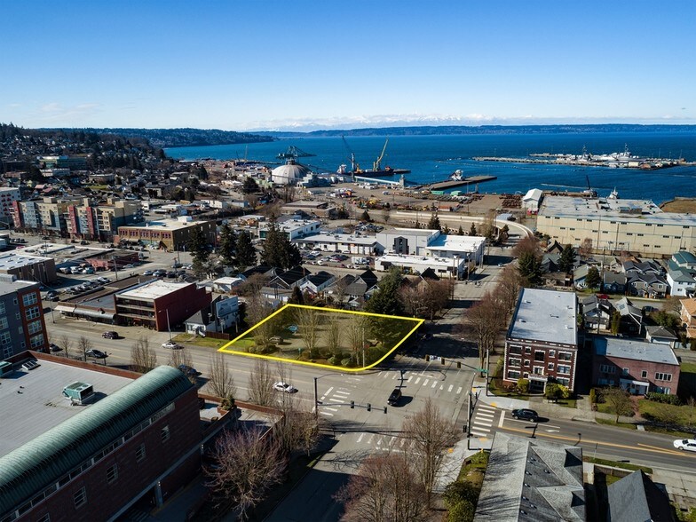 27022710 Rucker Ave, Everett, WA 98201