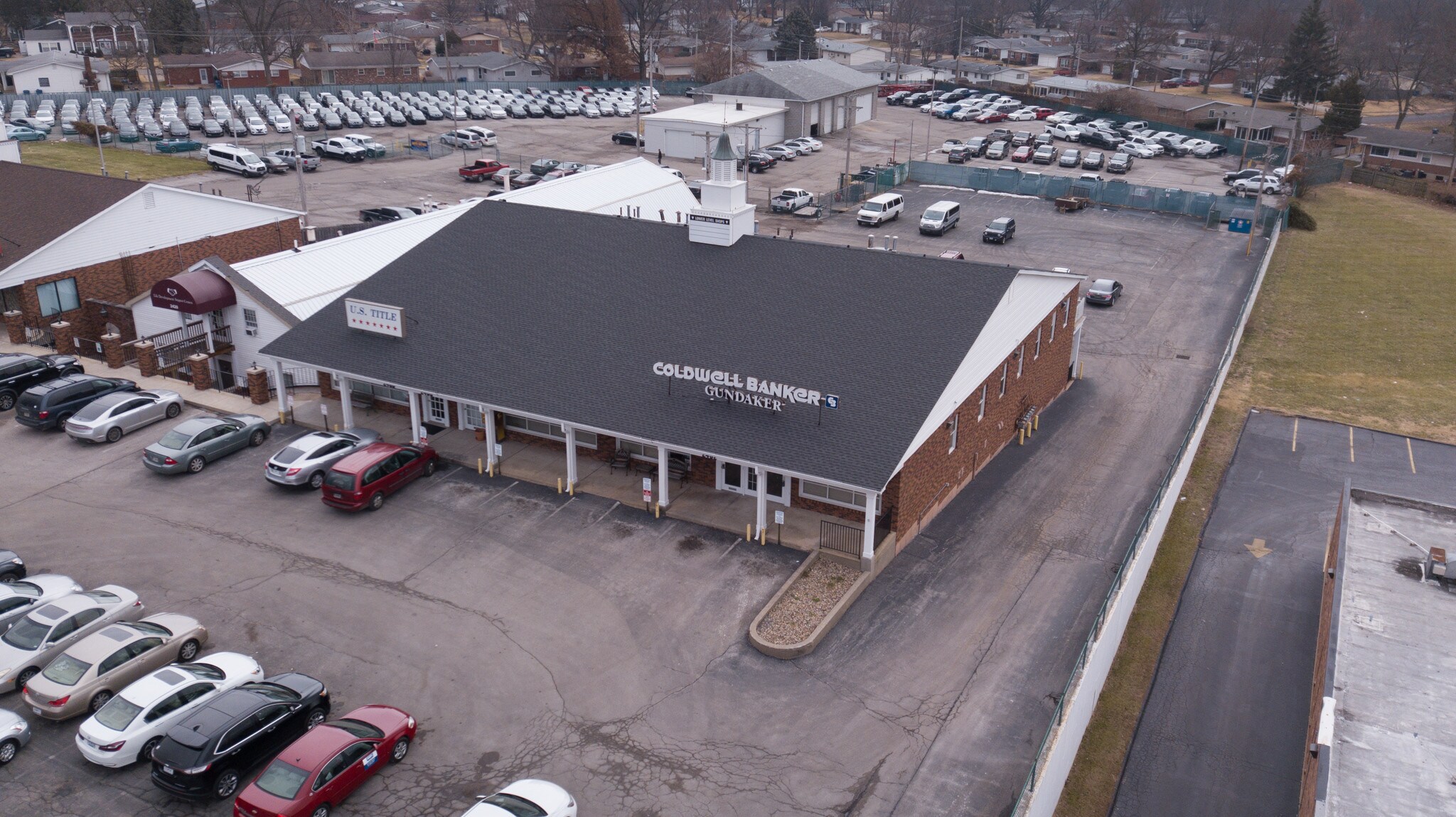2175 N Hwy 67 Florissant Mo 63033 2402-2418 N Hwy 67, Florissant, MO 63033 - Lindbergh Park | LoopNet
