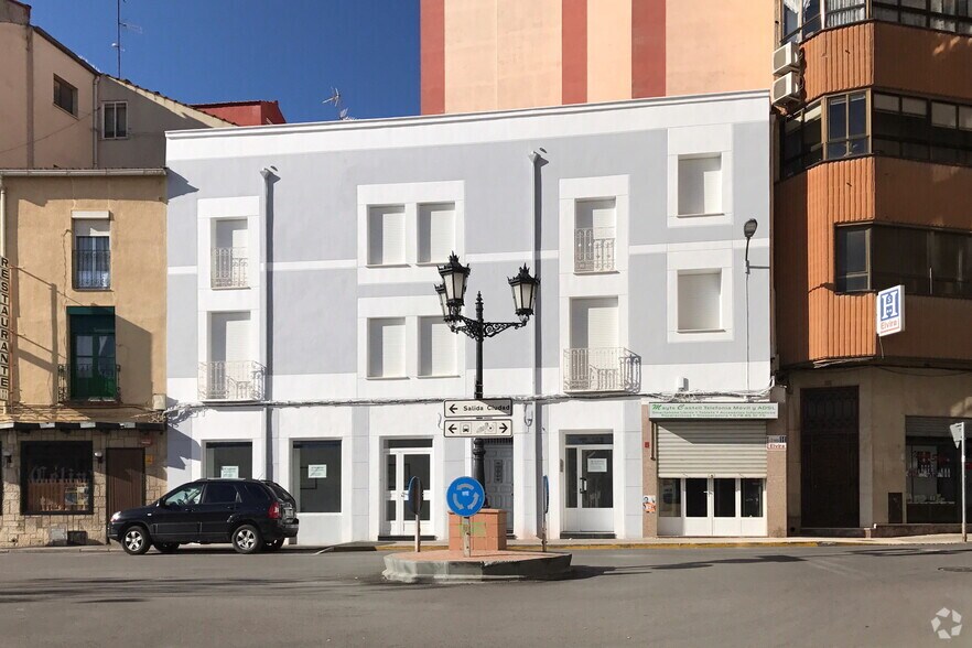 Avenida Rey Juan Carlos i, I 12, Tarancón, Cuenca for lease - Primary Photo - Image 1 of 2