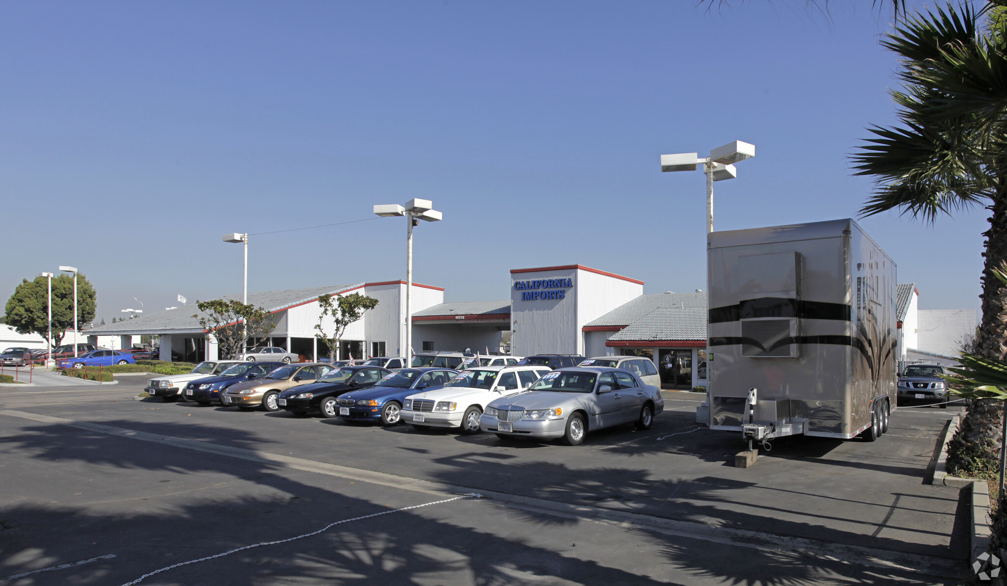 19232 Beach Blvd, Huntington Beach, CA for lease Primary Photo- Image 1 of 49