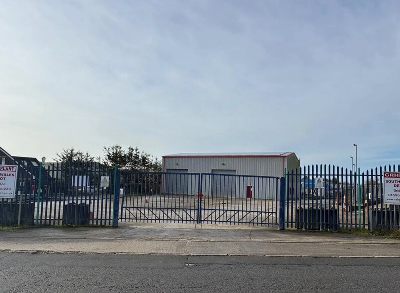 Pyle, Pyle for lease - Primary Photo - Image 1 of 1