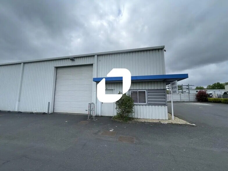 Office in Vertou for lease - Building Photo - Image 2 of 10