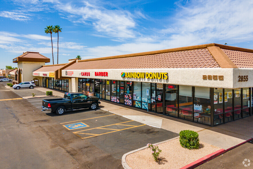 2855 W Cactus Rd, Phoenix, AZ for lease - Primary Photo - Image 1 of 3