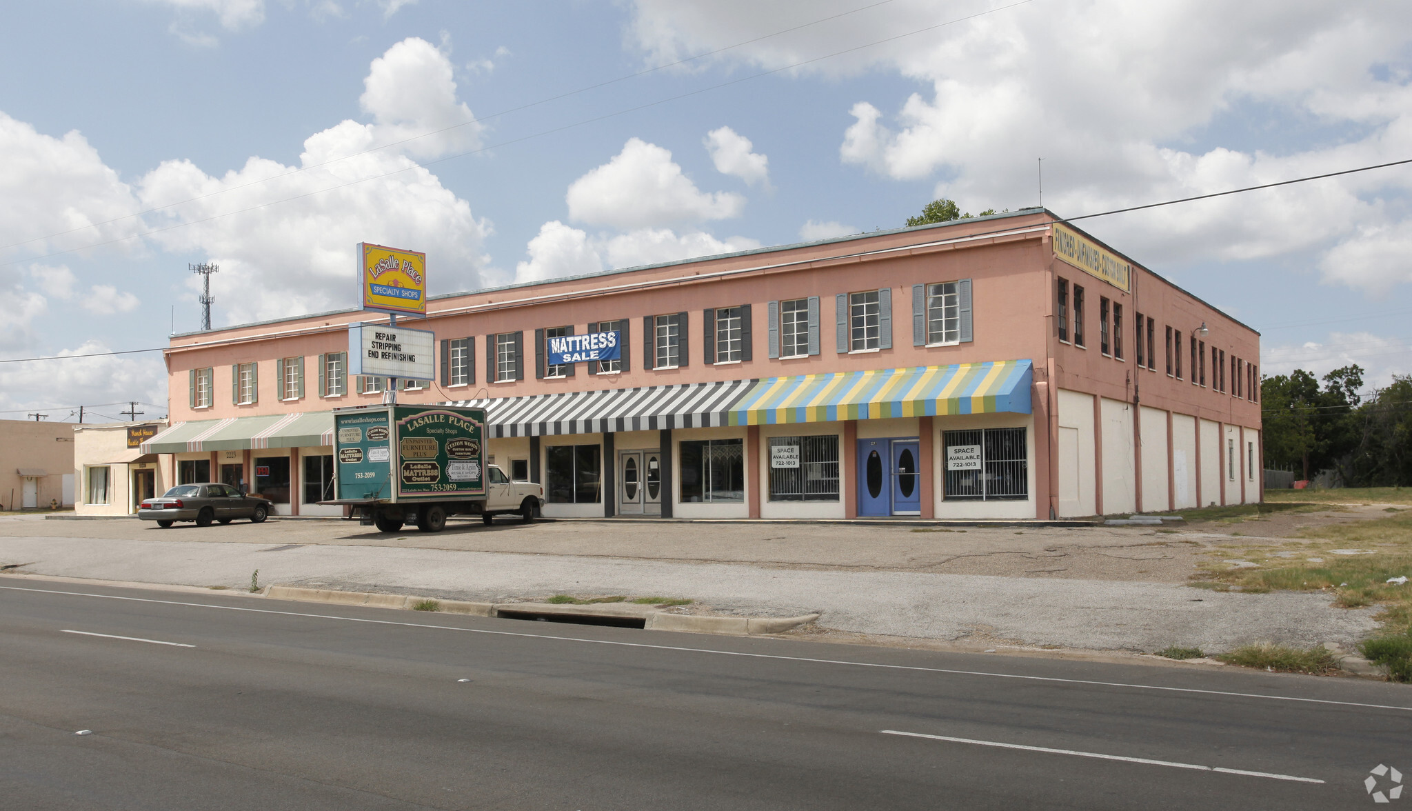 2221 La Salle Ave, Waco, TX for sale Primary Photo- Image 1 of 5