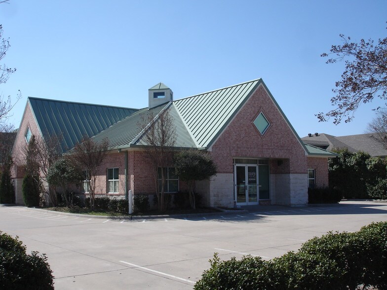 2008 E Hebron Pky, Carrollton, TX for sale - Primary Photo - Image 1 of 1