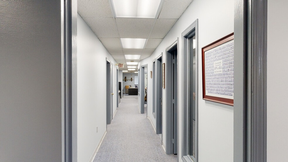 16 Bourbon St, Peabody, MA for sale - Building Photo - Image 3 of 6