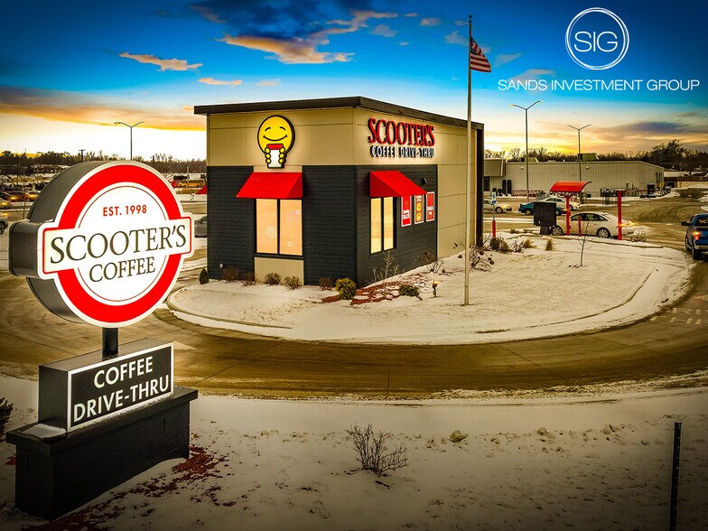 996 N Main St, Bluffton, IN for sale - Primary Photo - Image 1 of 1