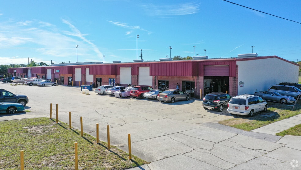 6330 Pine Hill Rd, Port Richey, FL for sale - Primary Photo - Image 1 of 1