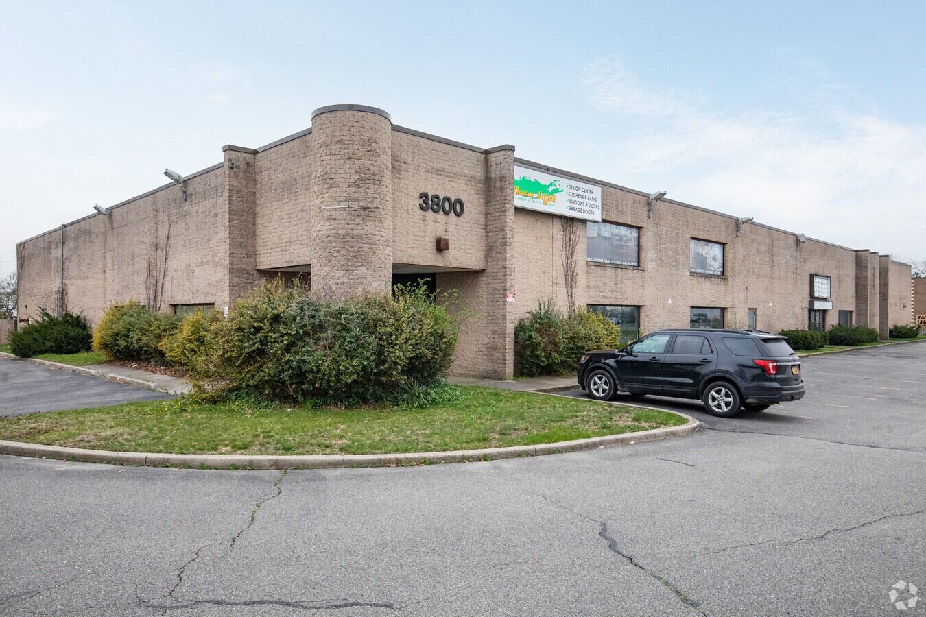 3800 Veterans Memorial Hwy, Bohemia, NY 11716