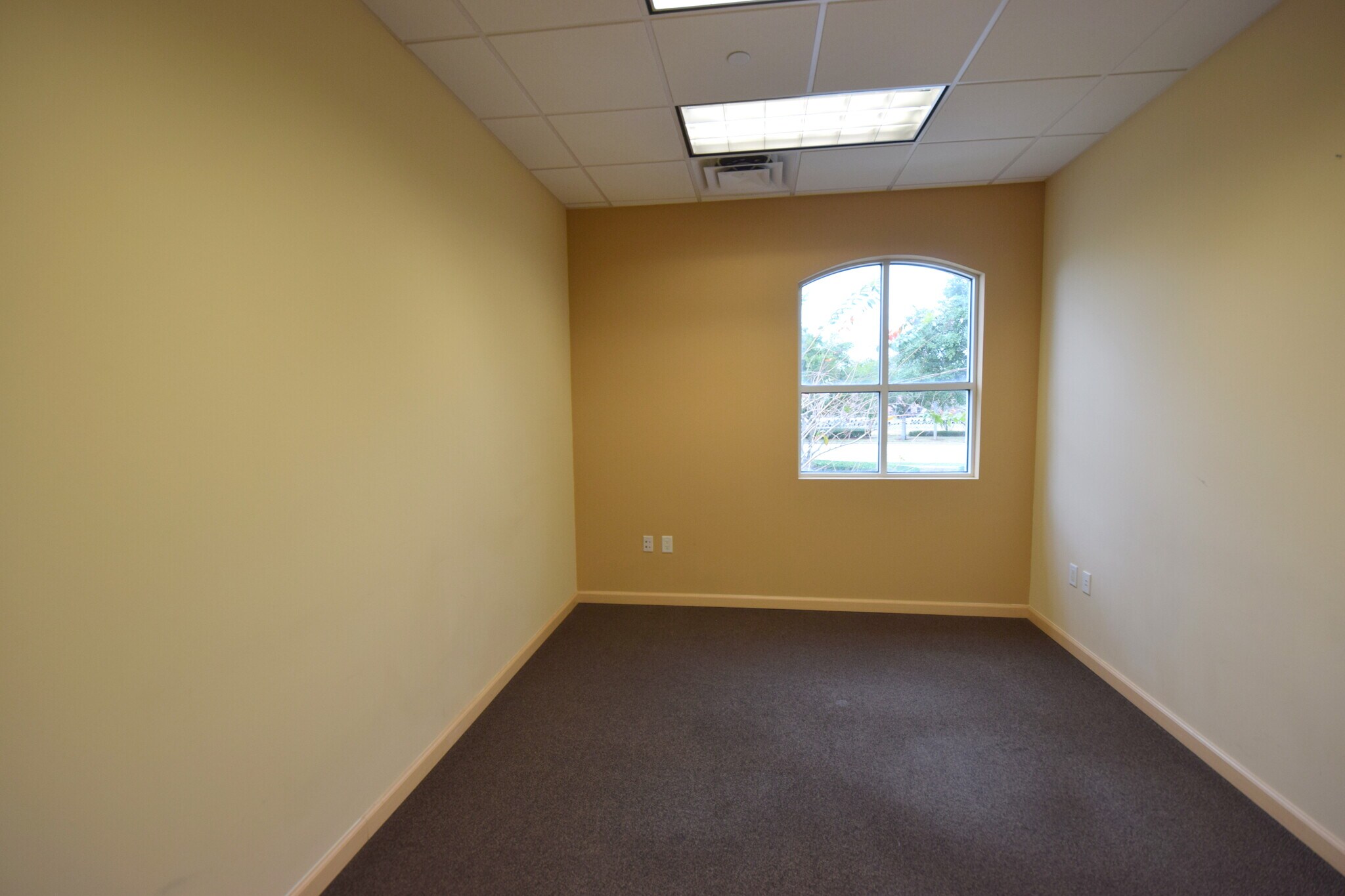 12211 Regency Village Dr, Orlando, FL 32821 Regency Village Square