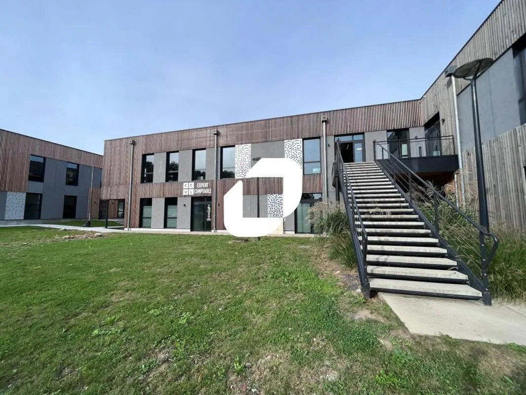 5 Rue Pierre-Antoine Delahousse, Roncq for lease Building Photo- Image 1 of 13