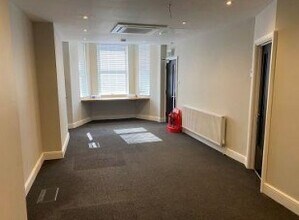 77 London Rd, Ewell for lease Interior Photo- Image 2 of 4