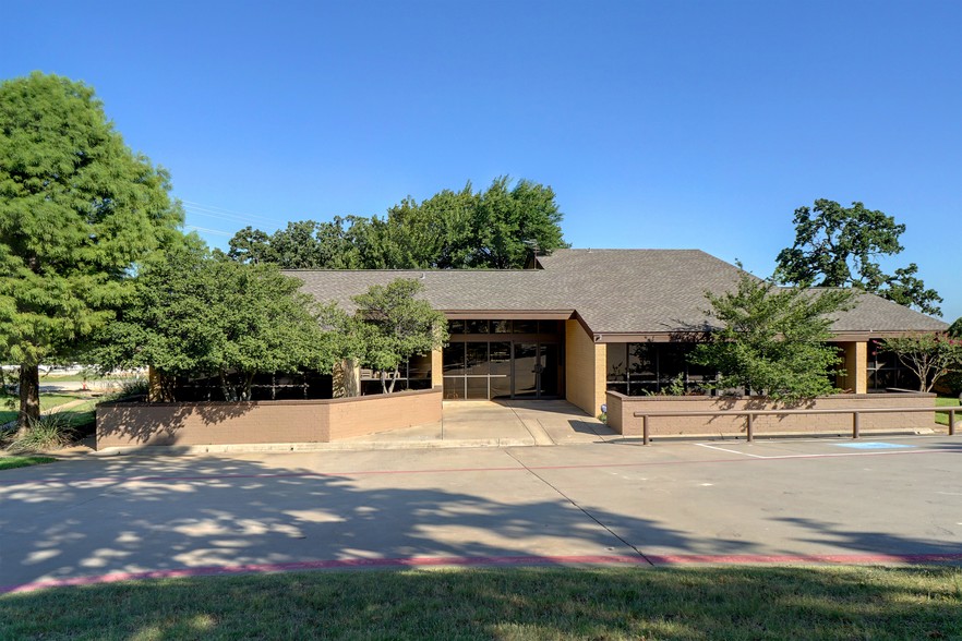 1201 N Carroll Ave, Southlake, TX for sale - Primary Photo - Image 1 of 1