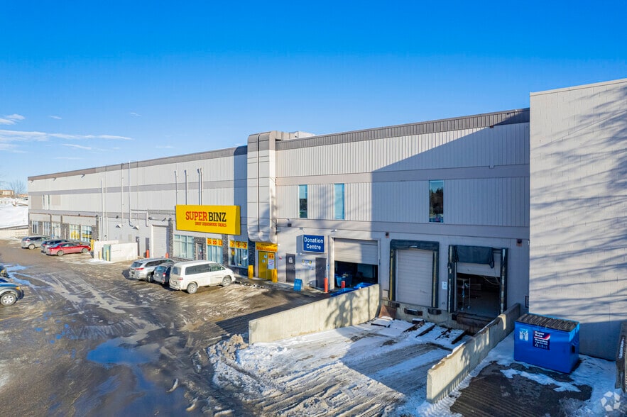9618 Horton Rd SW, Calgary, AB for lease - Primary Photo - Image 1 of 9