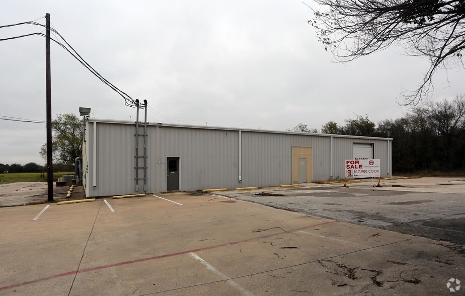 1465 E Renfro St, Burleson, TX 76028