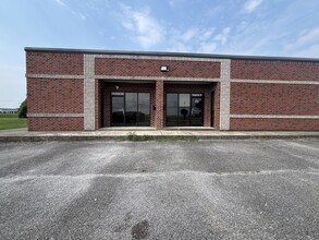 109 Threet Industrial Rd, Smyrna, TN for lease Interior Photo- Image 2 of 14