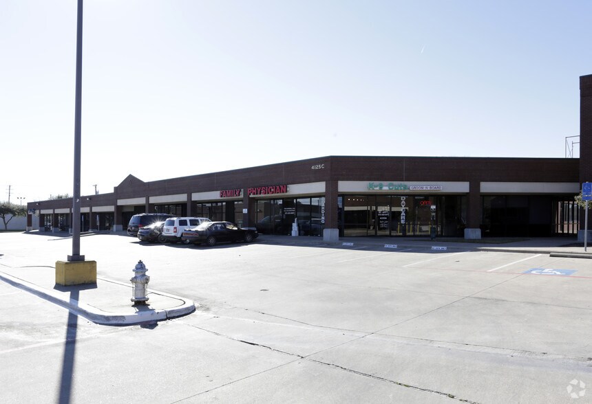 4125 Broadway Blvd, Garland, TX for lease - Building Photo - Image 3 of 8
