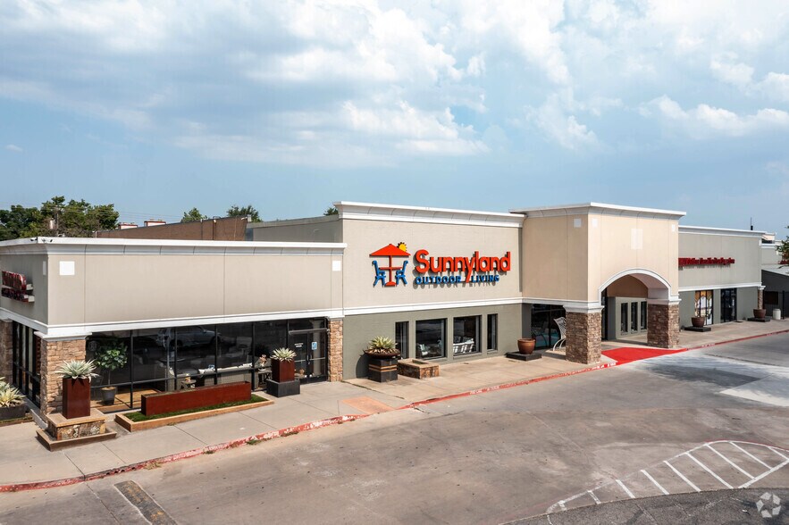 7879 Spring Valley Rd, Dallas, TX for lease - Building Photo - Image 2 of 8