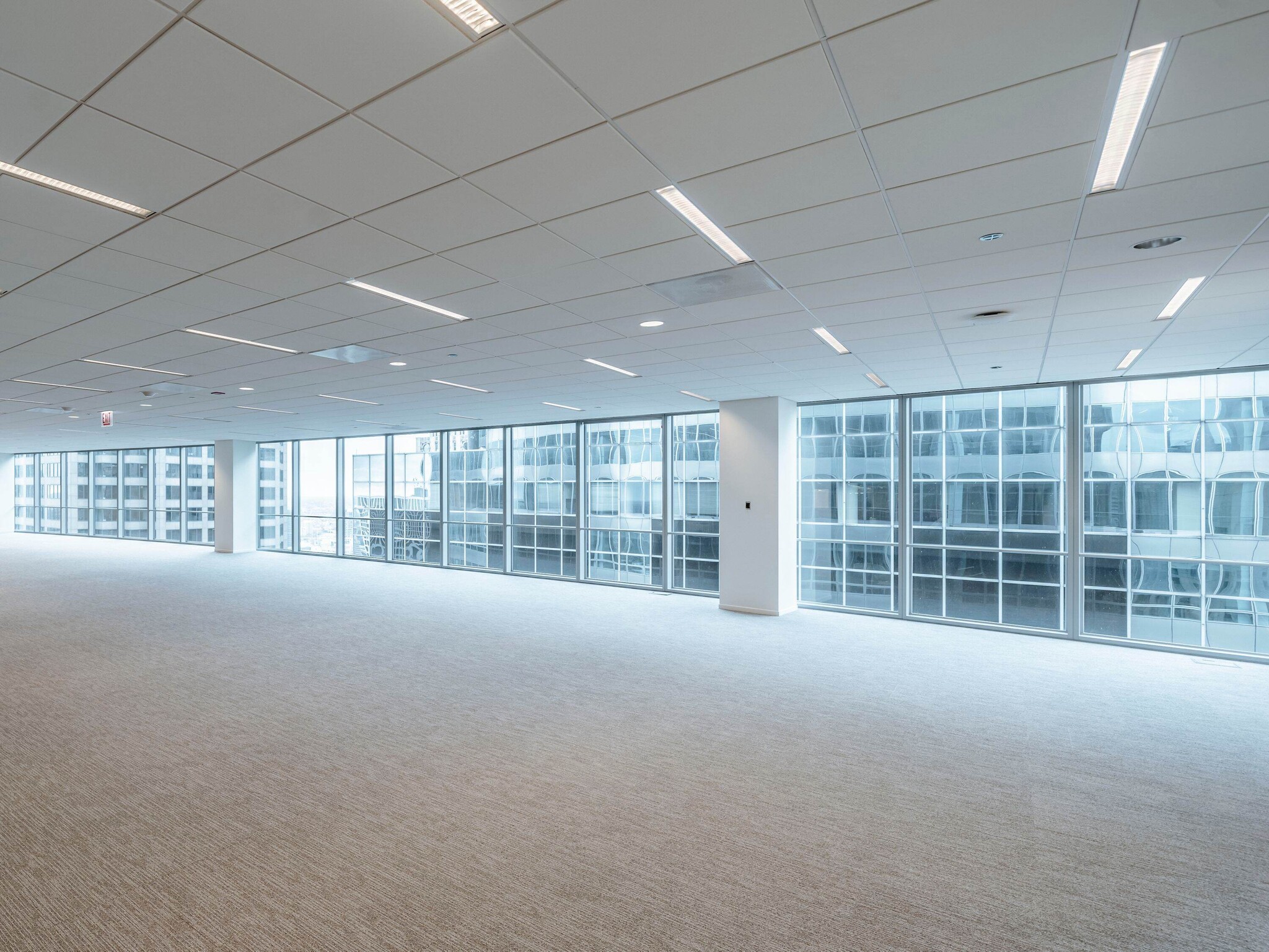 71 S Wacker Dr, Chicago, IL for lease Interior Photo- Image 1 of 11