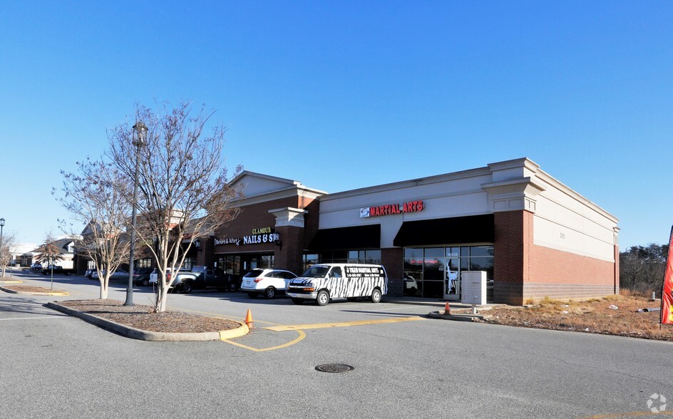 10034-10056 Southpoint Pky, Fredericksburg, VA, 22407 - Retail Space ...