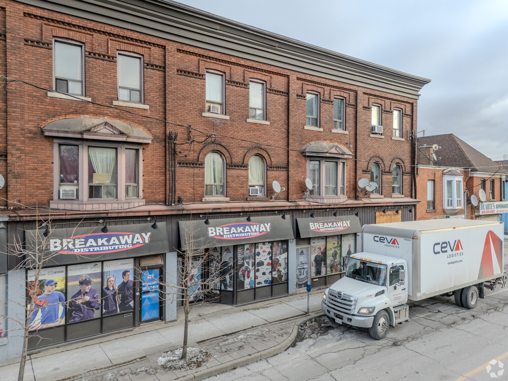 407-413 Barton St E, Hamilton, ON for sale Primary Photo- Image 1 of 1