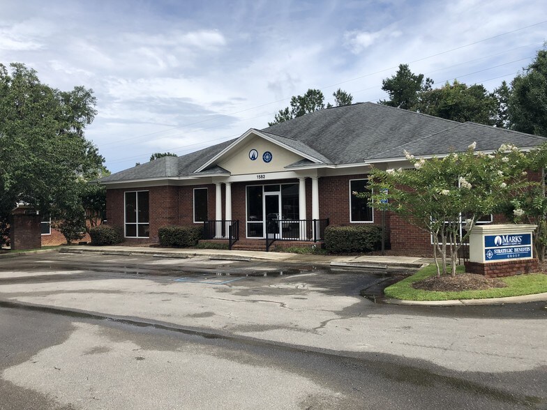 1582 Village Square Blvd, Tallahassee, FL for sale - Building Photo - Image 1 of 1