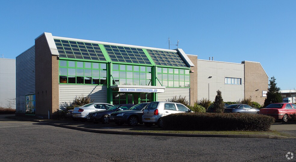 London Rd, Biggleswade, SG18 8QB Omega Business Centre