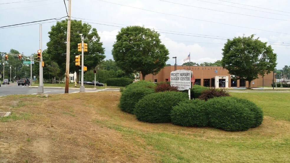 Mantua Blvd Center St, Sewell, NJ 08080