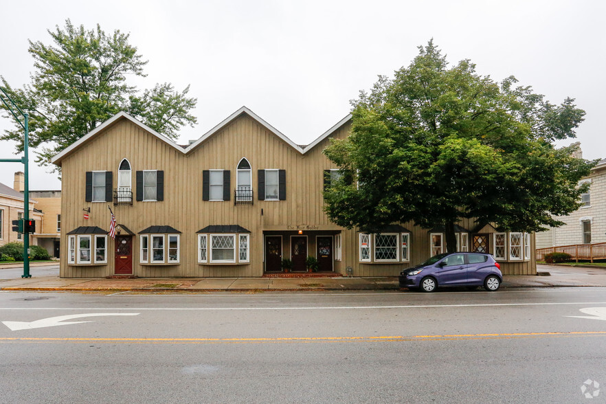 300 N Main St, Urbana, OH for sale - Primary Photo - Image 1 of 1