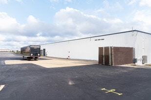 1010-1050 Sesame St, Bensenville IL - Warehouse