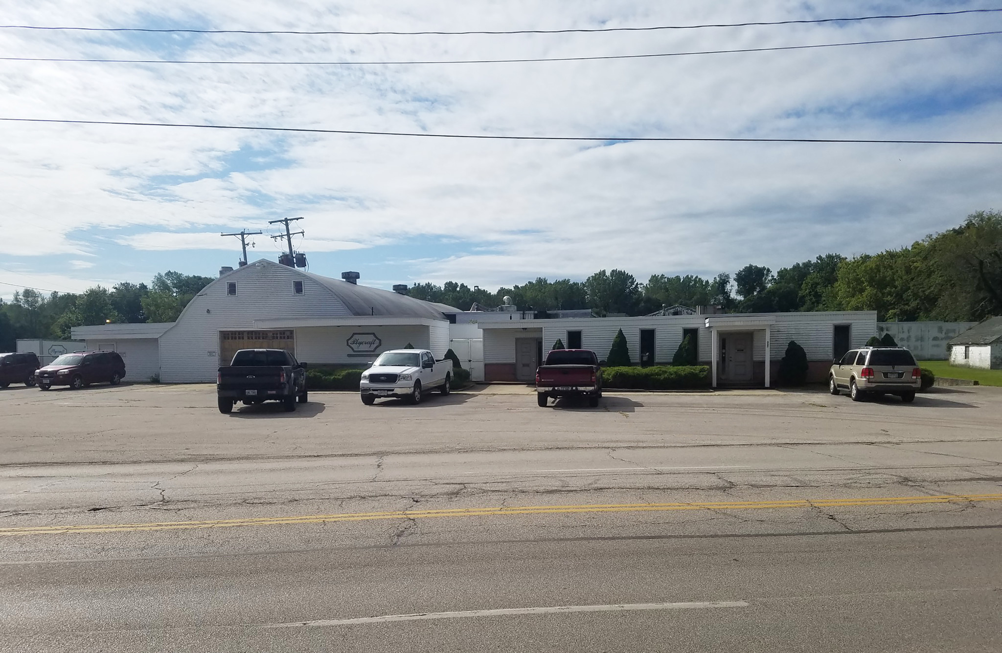 557 W Main Rd, Conneaut, OH for lease Primary Photo- Image 1 of 7