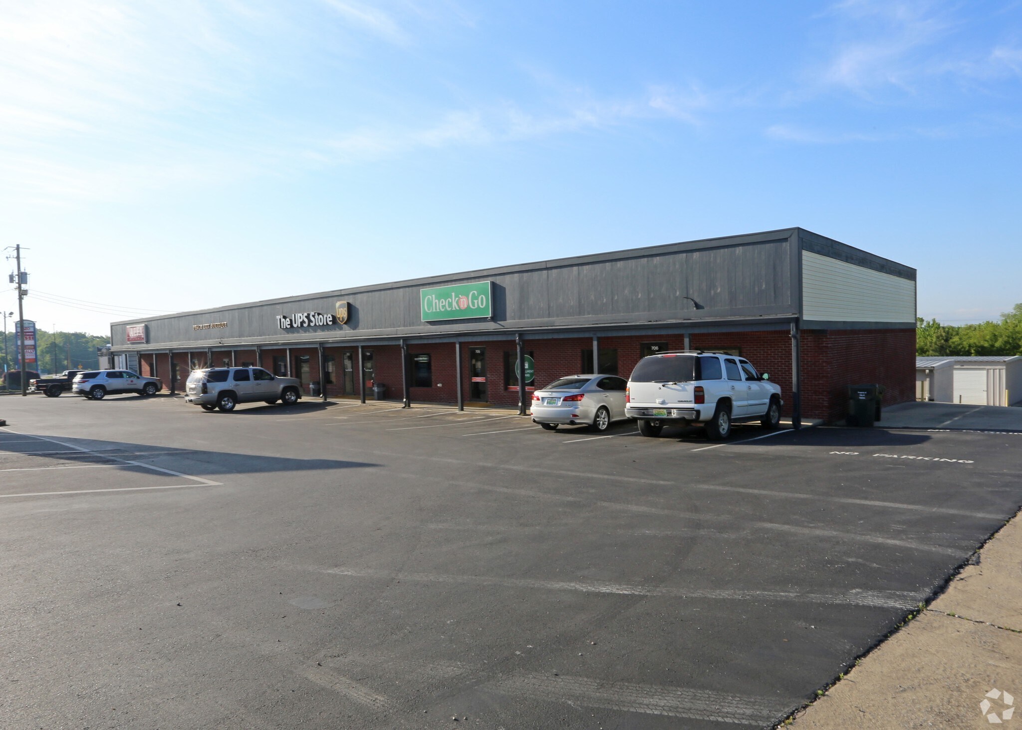 700-706 Logan Rd, Clanton, AL for sale Primary Photo- Image 1 of 1