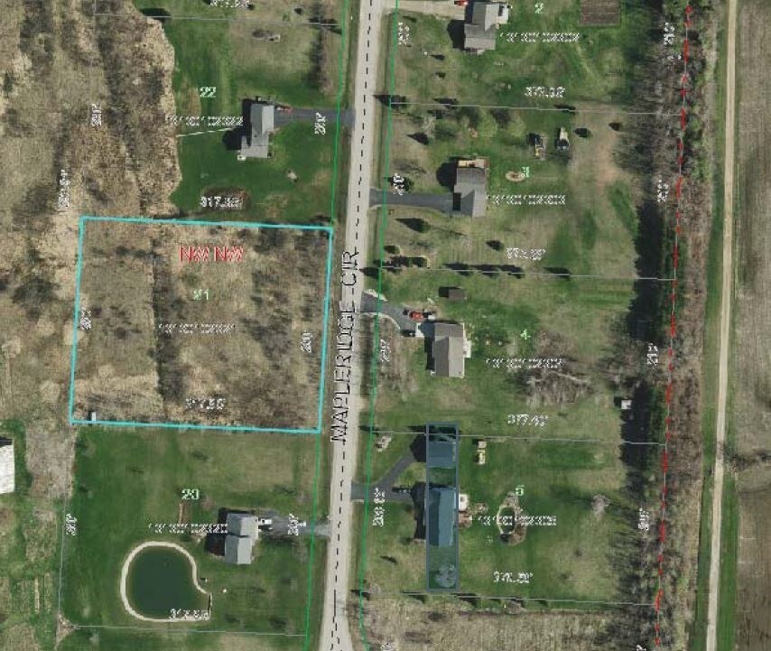 1647 Maple Ridge Cir, Sobieski, WI for sale Building Photo- Image 1 of 1