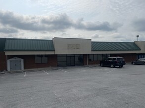 1440-1446 N Broad St, Tazewell, TN for lease Building Photo- Image 2 of 8