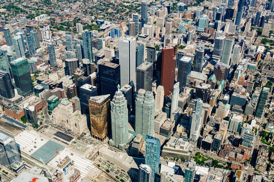 181 Bay St, Toronto, ON for lease - Aerial - Image 2 of 12