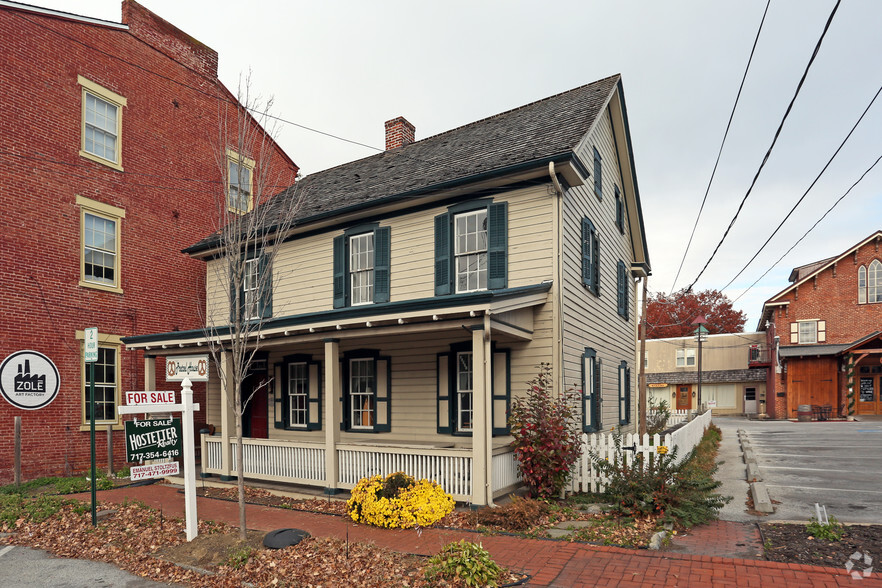 15 W Main St, Strasburg, PA for sale - Primary Photo - Image 1 of 1