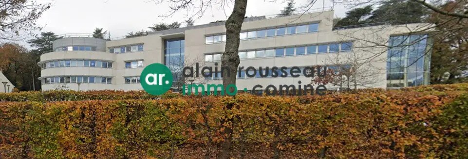 Office in Carquefou for lease Building Photo- Image 1 of 8