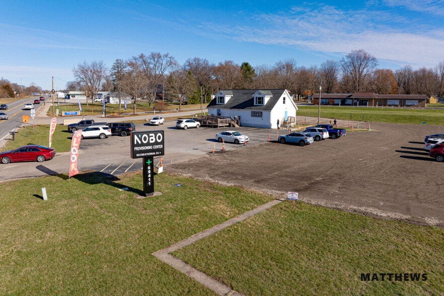 69411 M-62, Edwardsburg, MI for sale - Building Photo - Image 1 of 3