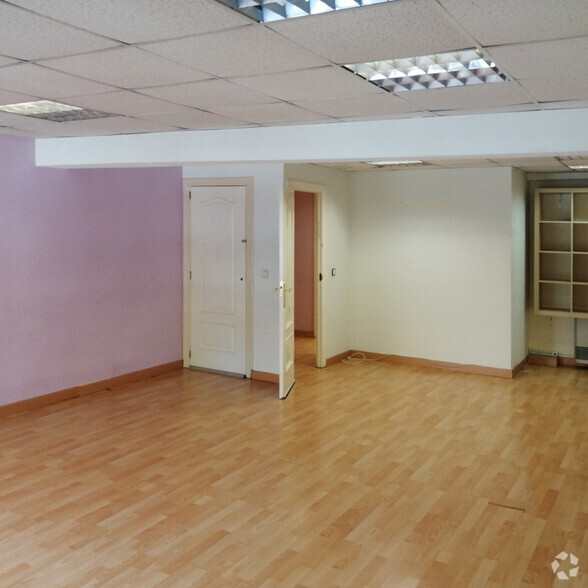 Office in Móstoles, Madrid for lease - Interior Photo - Image 1 of 1