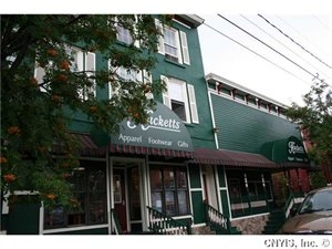 213 W Main St, Sackets Harbor, NY for sale - Primary Photo - Image 1 of 1